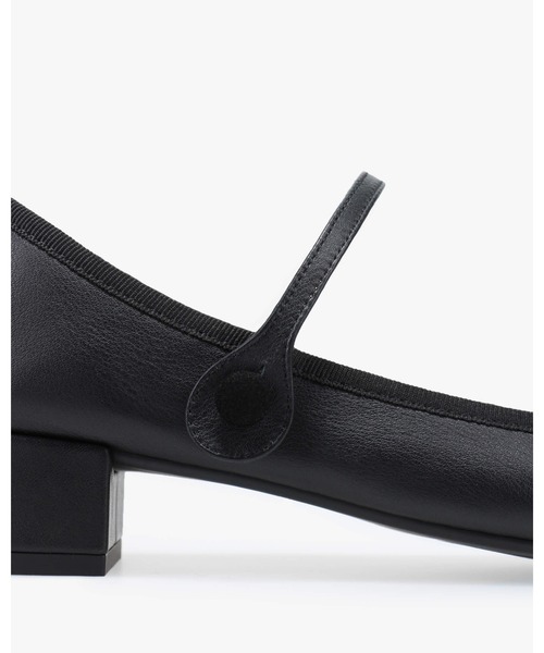 Repetto(レペット)の「Rose メリージェーン - ラバーソール - EUサイズ / V4207VE(バレエシューズ・レディース・ブラック・40/39/38.5/38/37.5/37/36.5/36/35.5/35/34)」の3枚目の写真