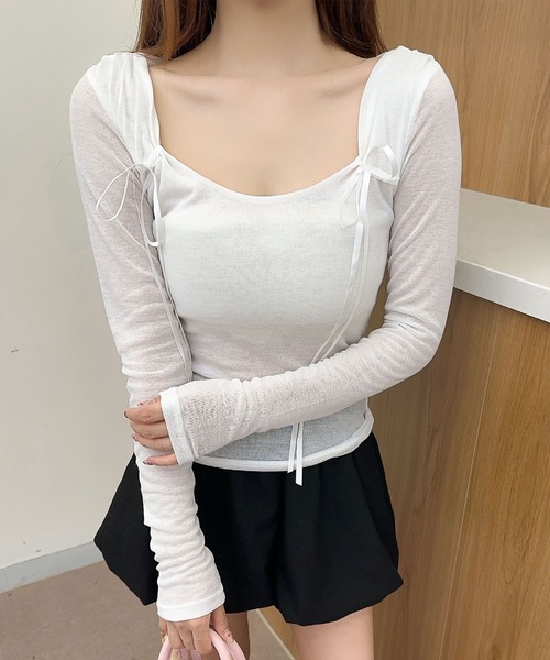 Jasmine Grandiflorum(ジャスミングランディフローラム)の「【Jasmine】リボンスリムTシャツ(Tシャツ/カットソー・レディース・ホワイト/ピンク/ダークグレー・FREE)」の1枚目の写真