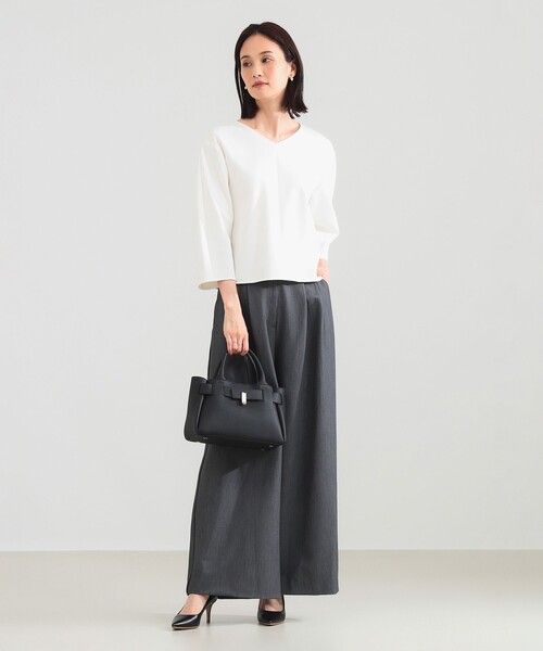 Demi-Luxe BEAMS（デミルクス ビームス）の「【1/9再値下げ】レーヨン ナイロン ポンチ Vネック プルオーバー［手洗い可］（Tシャツ/カットソー・レディース・ブラック/ホワイト・ONE SIZE）」の7枚目の写真