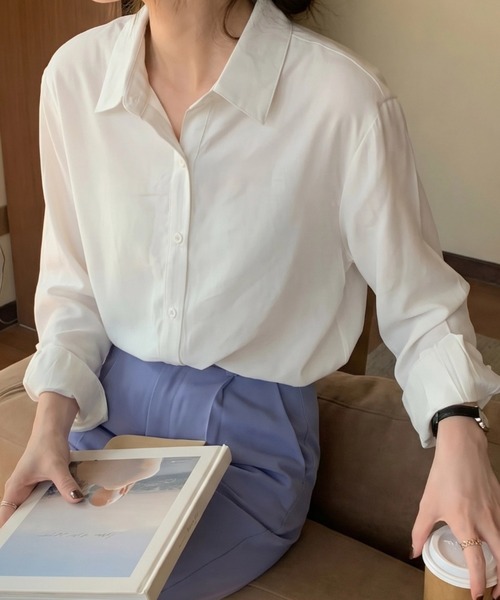 cammie(キャミー)の「ベーシックシンプル無地シャツ(Tシャツ/カットソー・レディース・ライトイエロー/オフホワイト/ブラック・L/M)」の9枚目の写真