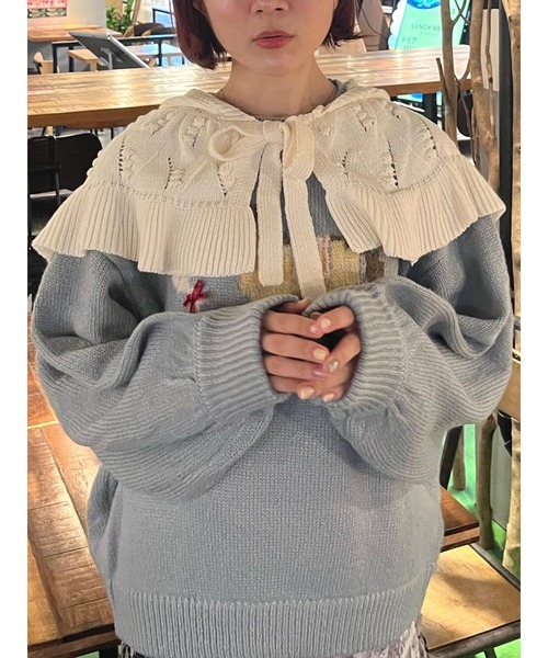 merry jenny（メリージェニー）の「ケープカラーニットフーディー（付け襟・レディース・チャコールグレー/ブルー/アイボリー・FREE）」の2枚目の写真