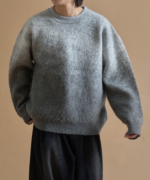 epnok（エプノック）の「グラデーションルーズニット（ニット/セーター・メンズ・ブルー/ブラック/ライトグレー/ブラウン/レッド/ネイビー・SMALL/MEDIUM/LARGE）」の2枚目の写真