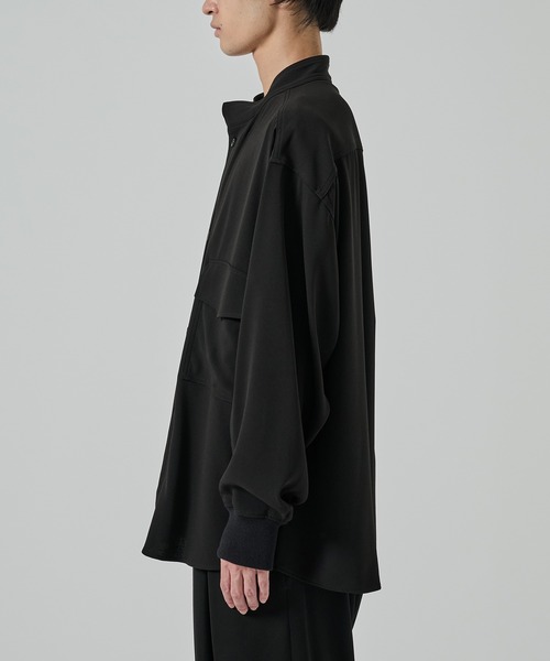 UJOH(ウジョー)の「【UJOH HOMME/ウジョー】W Front Shirt(シャツ/ブラウス・メンズ・ブラック/ブラウン・4/5)」の6枚目の写真