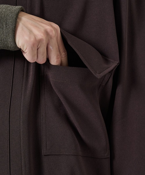 UJOH(ウジョー)の「【UJOH HOMME/ウジョー】W Front Shirt(シャツ/ブラウス・メンズ・ブラック/ブラウン・4/5)」の22枚目の写真