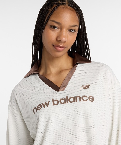NEW BALANCE（ニューバランス）の「メッシュジャージロングスリーブトップ（Tシャツ/カットソー・レディース・オフホワイト/コバルトブルー・SMALL/MEDIUM/LARGE/X-LARGE）」の11枚目の写真
