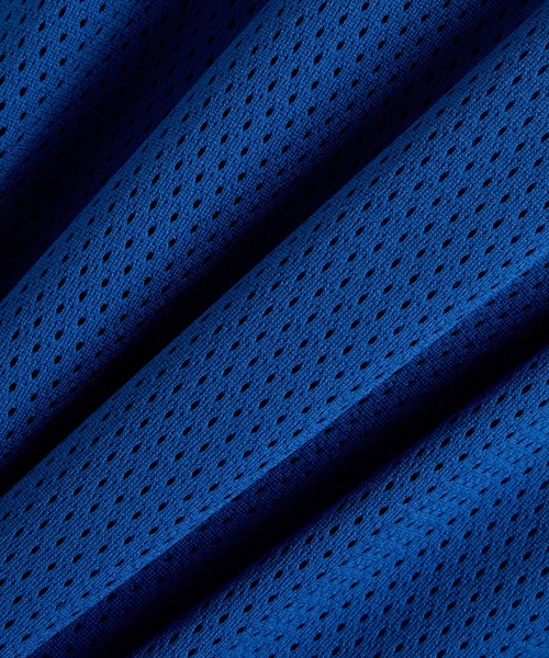 NEW BALANCE（ニューバランス）の「メッシュジャージロングスリーブトップ（Tシャツ/カットソー・レディース・オフホワイト/コバルトブルー・SMALL/MEDIUM/LARGE/X-LARGE）」の10枚目の写真