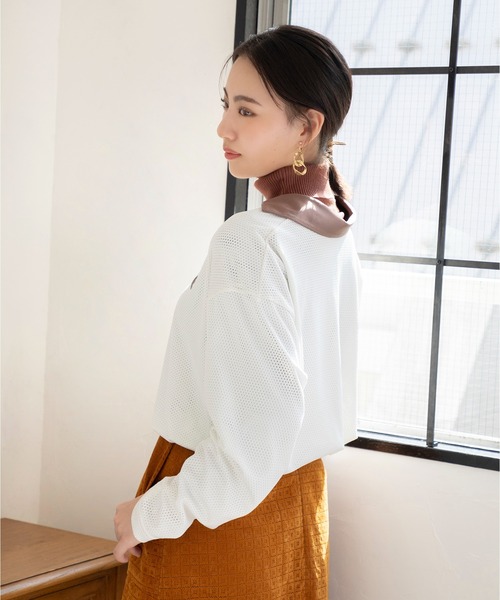 NEW BALANCE（ニューバランス）の「メッシュジャージロングスリーブトップ（Tシャツ/カットソー・レディース・オフホワイト/コバルトブルー・SMALL/MEDIUM/LARGE/X-LARGE）」の19枚目の写真