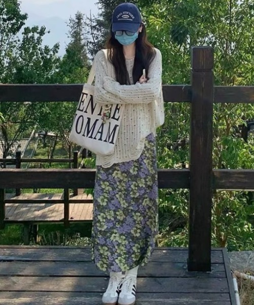 gossip!ロサンゼルス(ゴシップロサンゼルス)の「ダメージアクセント かぎ編みニットトップス(ニット/セーター・レディース・オフホワイト・M)」の3枚目の写真