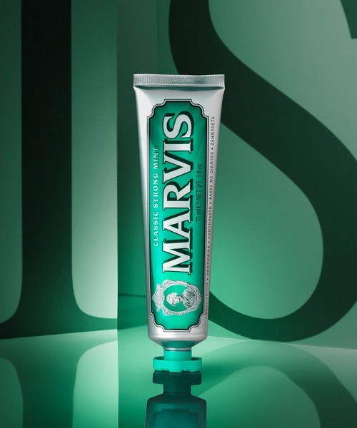 MARVIS（マービス）の「【MARVIS/マービス】歯磨き粉・トゥースペースト 75ml - 選べる6種類のミントフレーバー（オーラルケア/歯磨きグッズ・レディース・リコラス・ミント/ジンジャー・ミント/シナモン・ミント/ジャスミン・ミント/クラシック・ストロング・ミント/アクアティック・ミント・-）」の3枚目の写真
