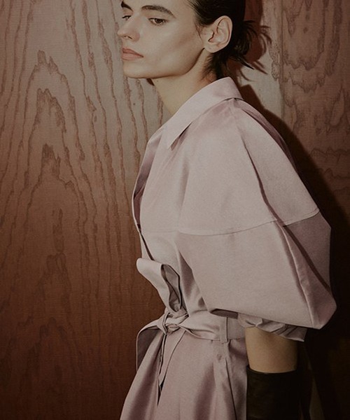 LE CIEL BLEU(ルシェルブルー)の「オーガンザベルテッドシャツドレス / Organza Belted Shirt Dress(その他アウター・レディース・ブラック/ベージュ/ピンク・36)」の17枚目の写真