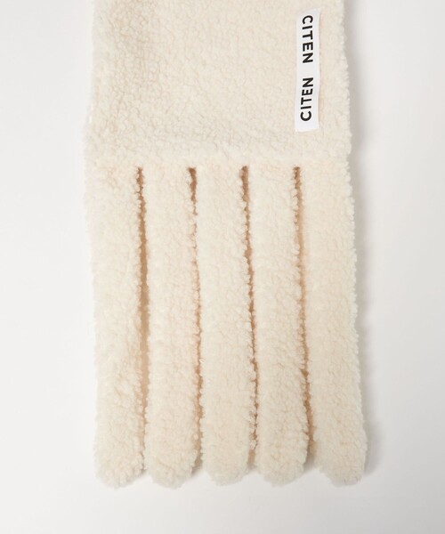 CITEN（シテン）の「＜CITEN＞ボアイカマフラー（マフラー・レディース・オフホワイト/クリーム/ロイヤルブルー・FREE）」の9枚目の写真