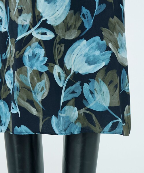 ミラージュフルールプリント バックタックワンピース（ワンピース