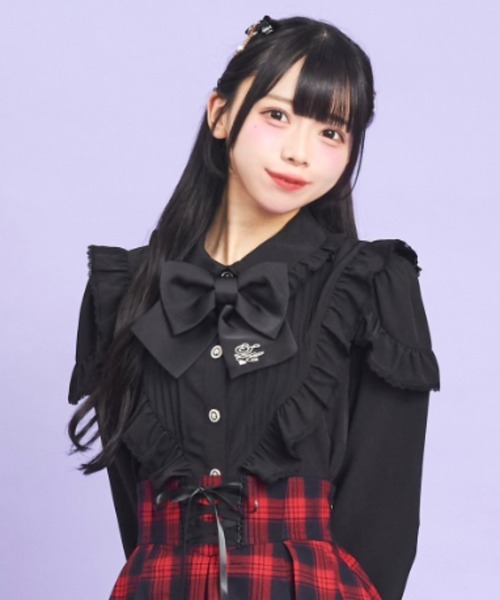 Secret Honey(シークレットハニー)の「ピンタックヨークシャツ(シャツ/ブラウス・レディース・オフホワイト/ブラック・MEDIUM)」の2枚目の写真