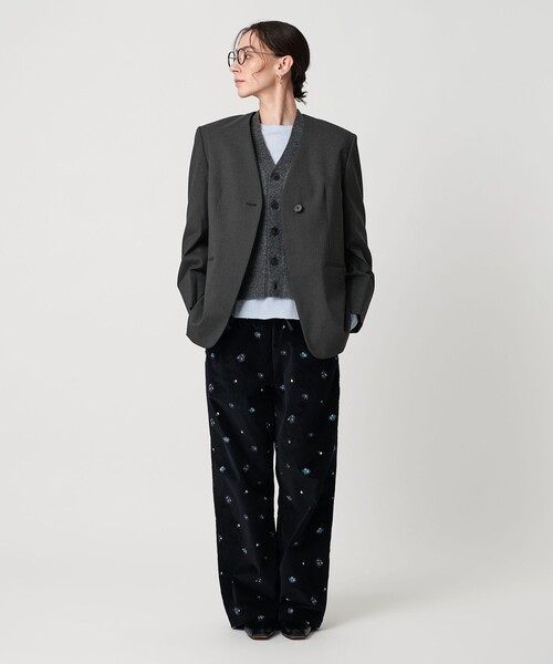 BEAUTY&YOUTH UNITED ARROWS(ビューティーアンドユースユナイテッドアローズ)の「ポリエステルレーヨン ノーカラー1ボタンジャケット(ノーカラージャケット・レディース・ダークグレー/モカ・M/S)」の21枚目の写真