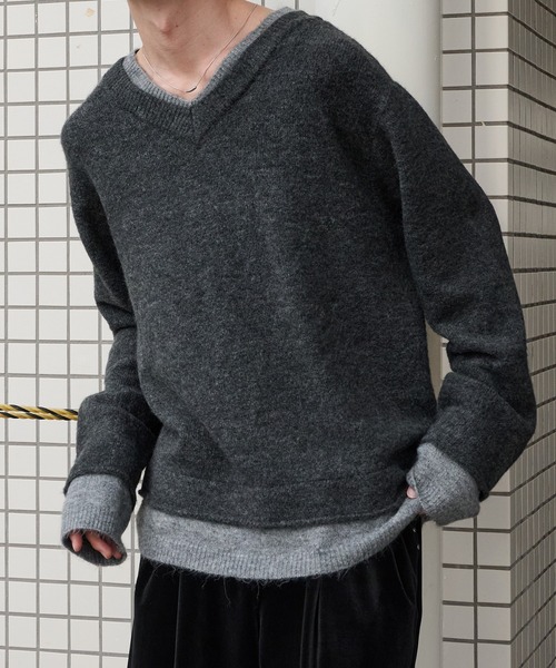 Perushu(ペルーシュ)の「レイヤードリラックスデザインVネックニット(ニット/セーター・メンズ・ベージュ/チャコールグレー/ブラウン・LARGE/MEDIUM)」の22枚目の写真