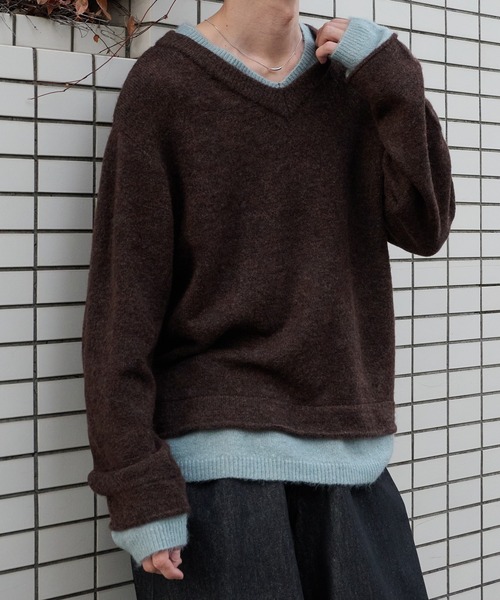 Perushu(ペルーシュ)の「レイヤードリラックスデザインVネックニット(ニット/セーター・メンズ・ベージュ/チャコールグレー/ブラウン・LARGE/MEDIUM)」の10枚目の写真