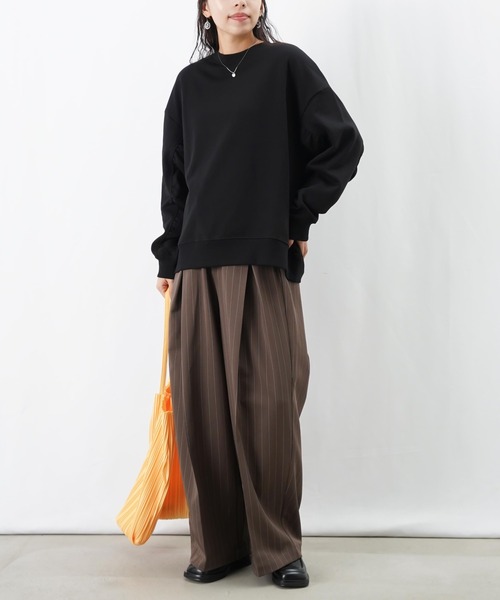 LUCA/LADY LUCK LUCA（ルカ/レディラックルカ）の「LC/LLL ボリュームスリーブ裏毛プルオーバー（スウェット・レディース・グリーン/オートミール/ブラック・FREE）」の16枚目の写真