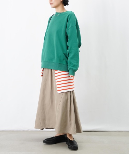 LUCA/LADY LUCK LUCA（ルカ/レディラックルカ）の「LC/LLL ボリュームスリーブ裏毛プルオーバー（スウェット・レディース・グリーン/オートミール/ブラック・FREE）」の17枚目の写真