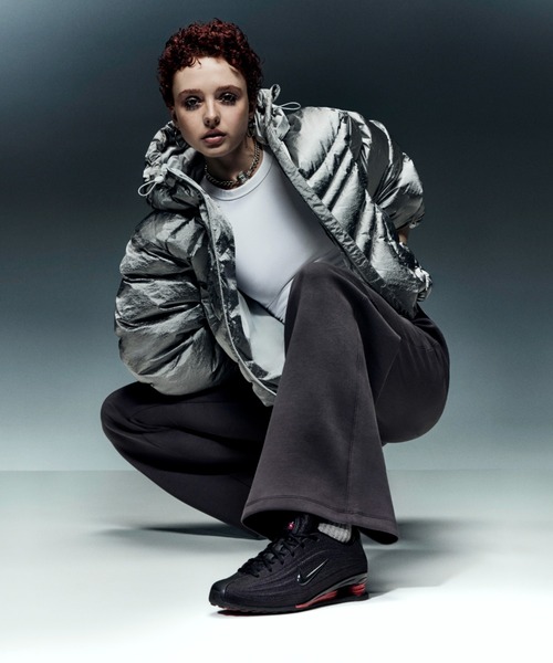 NIKE（ナイキ）の「W SHOX Z　HQ7540-002（スニーカー・レディース・ブラック・23.0cm/23.5cm/24.0cm/24.5cm/25.0cm/25.5cm/26.0cm/26.5cm/27.0cm/27.5cm/28.0cm/28.5cm/29.0cm/22.5cm）」の8枚目の写真