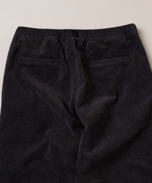 FREAK'S STORE（フリークスストア）の「コーデュロイ SOLOTEX ウェービングベルトパンツ / CORD ソロテックス WEBBING BELT PANTS（その他パンツ・メンズ・チャコールグレー/ブラック/ブラウン/ベージュ・SMALL/MEDIUM/LARGE）」の13枚目の写真