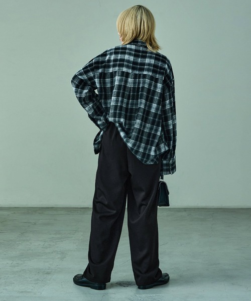 Fashion Letter(ファッションレター)の「ポンチカーブイージーパンツ(スウェットパンツ・レディース・ブラック/アイボリー/チャコール/ブラウン・M)」の9枚目の写真