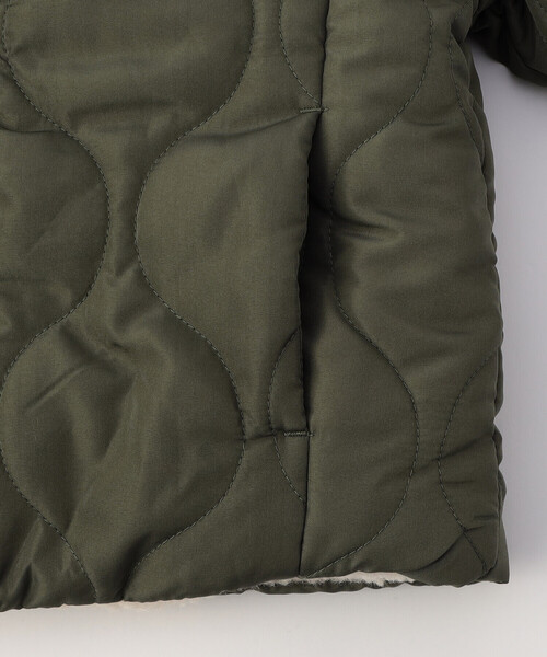 COMME CA ISM(コムサイズム)の「【オンライン限定カラー:ブラック】リバーシブル キルト×ボア ブルゾン(ブルゾン・キッズ・ネイビー/ブラック/カーキ・100cm/120cm/130cm/140cm/150cm/110cm)」の14枚目の写真