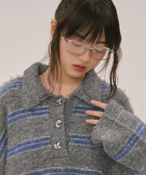 loin nuit（ロワンニュイ）の「striped pattern button knit