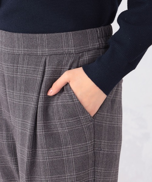 GALLORIA(ギャローリア)の「【キレメクパンツ】2WAYストレッチ起毛ゆるテーパードパンツ(その他パンツ・レディース・ブラック/オフホワイト/グレー/チャコールグレー・S/M/L/LL)」の15枚目の写真