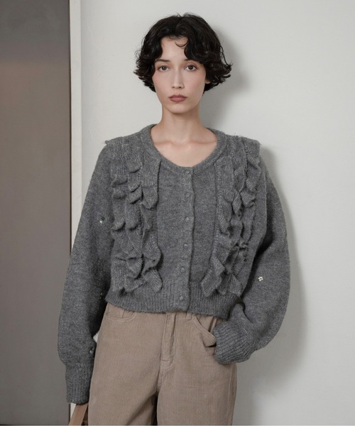 lawgy（ラウジー）の「floral pattern embroidery knit / フローラルパターンエンブロイダリーニット（ニット/セーター・レディース・ホワイト/ブラウン/グレー・FREE）」の10枚目の写真