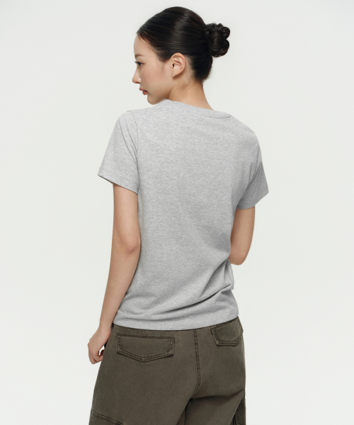 MUSINSA STANDARD WOMAN（ムシンサスタンダードウーマン）の「[クールタンダード] ウィメンズ ベーシック クルーネック Tシャツ [ミディアムグレー]（Tシャツ/カットソー・レディース・その他・SMALL/MEDIUM/LARGE/X-LARGE/X-SMALL）」の11枚目の写真
