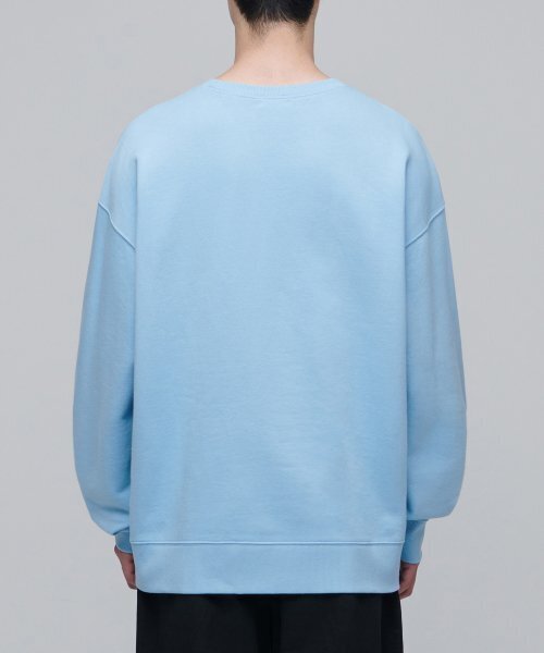 MUSINSA STANDARD（ムシンサスタンダード）の「オーバーサイズスウェットシャツ[スカイブルー]（スウェット・メンズ・その他・SMALL/MEDIUM/LARGE/X-LARGE/XX-LARGE/XXX-LARGE）」の3枚目の写真