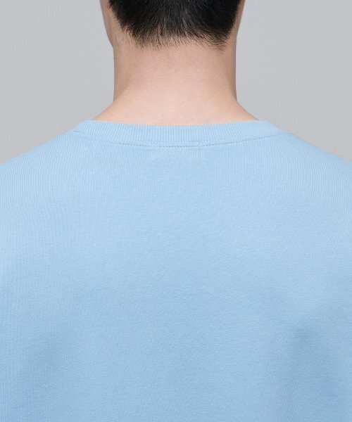 MUSINSA STANDARD（ムシンサスタンダード）の「オーバーサイズスウェットシャツ[スカイブルー]（スウェット・メンズ・その他・SMALL/MEDIUM/LARGE/X-LARGE/XX-LARGE/XXX-LARGE）」の5枚目の写真