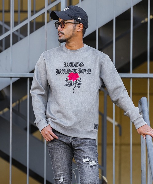 adamsJUGGLER(アダムスジャグラー)の「RTEGフルールドロゴスウェットプル(スウェット・メンズ・ブラック/グレー・S/M/L/XL)」の1枚目の写真