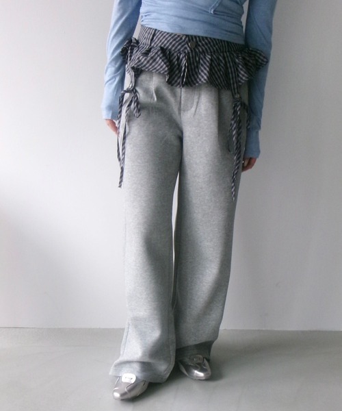 SANSeLF(サンセルフ)の「【SANSeLF】 ウエストフリル付きワイドスウェットパンツ saw25a061(その他パンツ・レディース・ネイビー/ブラック/グレー・FREE)」の2枚目の写真