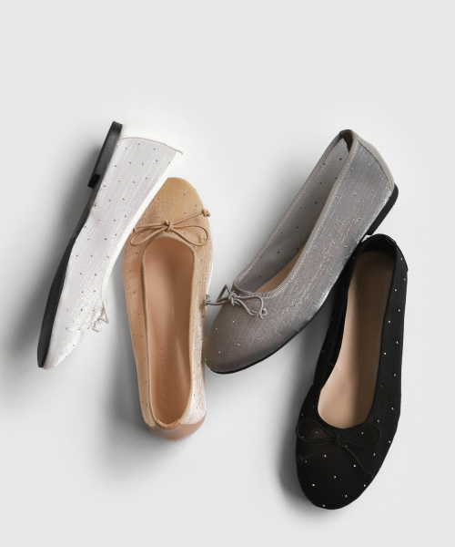 SAPPUN(サプン)の「Dorothy キュービック メッシュ リボン フラットシューズ (1cm)(バレエシューズ・レディース・ブラック/グレー/ベージュ/ホワイト・22.5cm/23cm/23.5cm/24cm/24.5cm/25cm/25.5cm)」の5枚目の写真