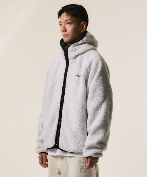 LMCの「ITALIC BOA FLEECE RVSB HOODED JACKET cream(その他アウター・レディース・その他・LARGE/SMALL/X-LARGE/MEDIUM)」の4枚目の写真
