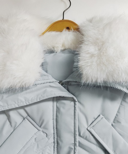 セール】フェイクファー付きショートジャケット（ダウンジャケット