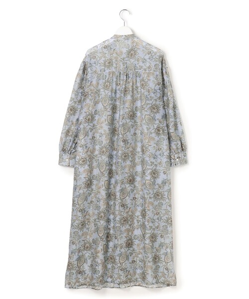 23区 L(ニジュウサンクオオキイサイズ)の「Ericaキャラコ ペイズリープリント シャツワンピース(ワンピース・レディース・スカイブルー系5/アイボリー系5・48/46/44)」の9枚目の写真