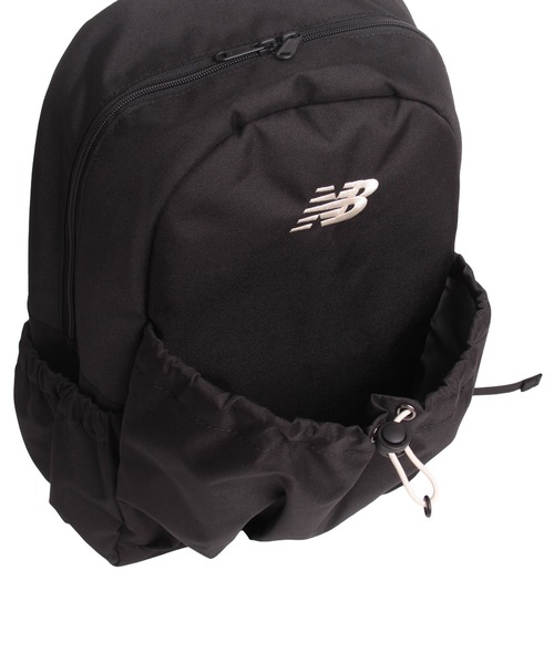 NEW BALANCE(ニューバランス)の「20L ドローコード ポリエステル デイパック(バックパック/リュック・レディース・グレー/ブラック・FREE)」の14枚目の写真