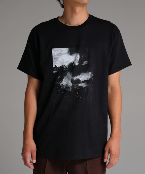 DELUXE（デラックス）の「SAVAGE CONNOR（Tシャツ/カットソー）」 - WEAR