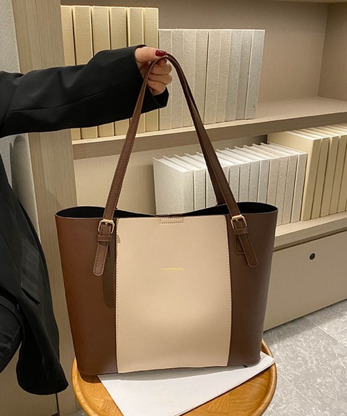VIBGYOR(ヴィブジョー)の「urbanfemine./A4サイズ収納 シンプル・バイカラー 合成皮革トートバッグ U7594(トートバッグ・レディース・ホワイト/ブラウン/ベージュ/ブラック・FREE)」の9枚目の写真