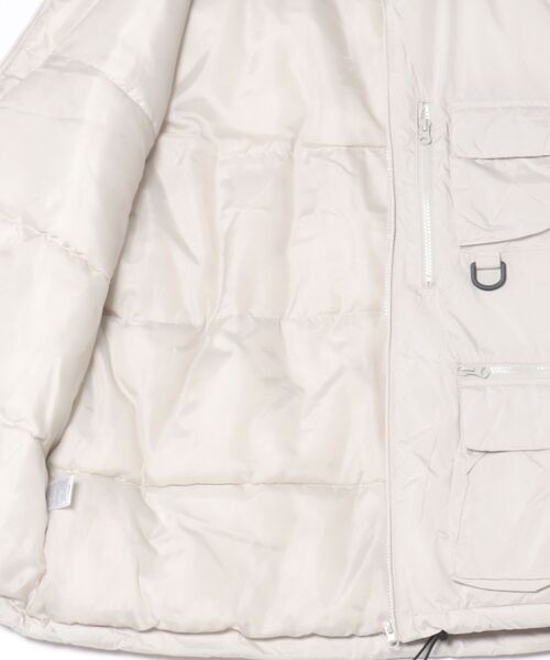 semantic design（セマンティックデザイン）の「【ユーティリティポケット ややゆったり】セマンティックデザイン スタンドカラ― 中綿ベスト（ベスト・メンズ・ライトグレー・LARGE）」の3枚目の写真