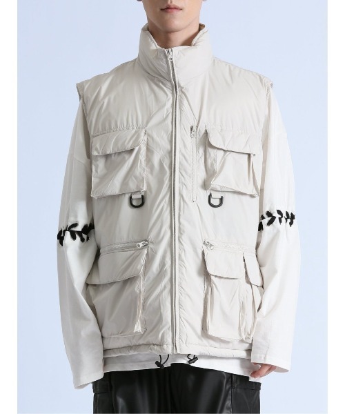 semantic design（セマンティックデザイン）の「【ユーティリティポケット ややゆったり】セマンティックデザイン スタンドカラ― 中綿ベスト（ベスト・メンズ・ライトグレー・LARGE）」の5枚目の写真