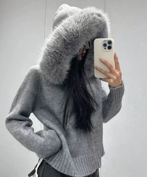 ampm（エーエムピーエム）の「ファーフードショートニットパーカー（パーカー）」