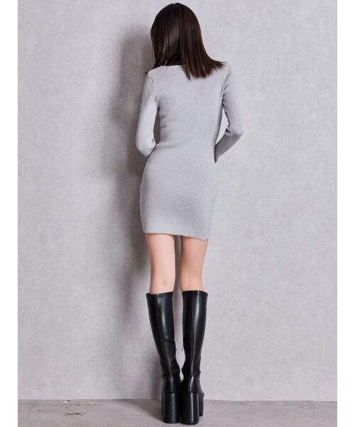 GYDA(ジェイダ)の「GGプレート long sleeveニットワンピース(ワンピース・レディース・ブラック/シルバー・FREE)」の6枚目の写真