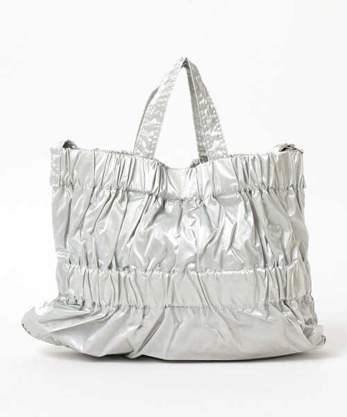 ACOC(アコック)の「ACOC / Tiered Cross Bag(トートバッグ・レディース・シルバー/ブラック・ONE SIZE)」の4枚目の写真