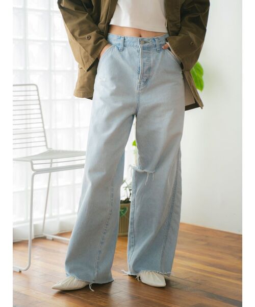 ungrid カーブデザインデニム Ungrid（アングリッド）の「デザインタックカーブデニム（デニムパンツ