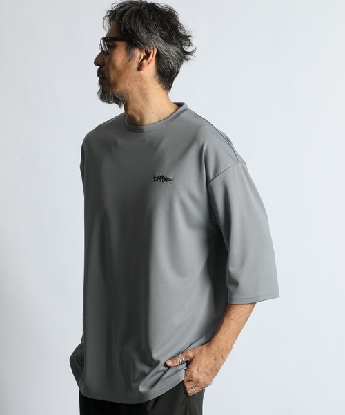 The DUFFER of ST.GEORGE（ザダファーオブセントジョージ）の「【WEB限定アイテム】HONEYCOMB MESH 3Q SLEEVE TEE：セットアップ 吸水速乾 メッシュ 7分袖Tシャツ（Tシャツ/カットソー・メンズ・グレー/ブラック/ホワイト・SMALL/MEDIUM/LARGE/X-LARGE）」の3枚目の写真