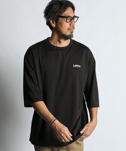 The DUFFER of ST.GEORGE（ザダファーオブセントジョージ）の「【WEB限定アイテム】HONEYCOMB MESH 3Q SLEEVE TEE：セットアップ 吸水速乾 メッシュ 7分袖Tシャツ（Tシャツ/カットソー・メンズ・グレー/ブラック/ホワイト・SMALL/MEDIUM/LARGE/X-LARGE）」の2枚目の写真