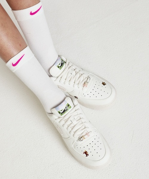 NIKE(ナイキ)の「ナイキ エア フォース 1 '07 ウィメンズシューズ / Nike Air Force 1 '07 Women's Shoes IQ1143-100 Sail(スニーカー・レディース・クリーム・23/22.5/22/26/25.5/25/24.5/24/23.5)」の3枚目の写真